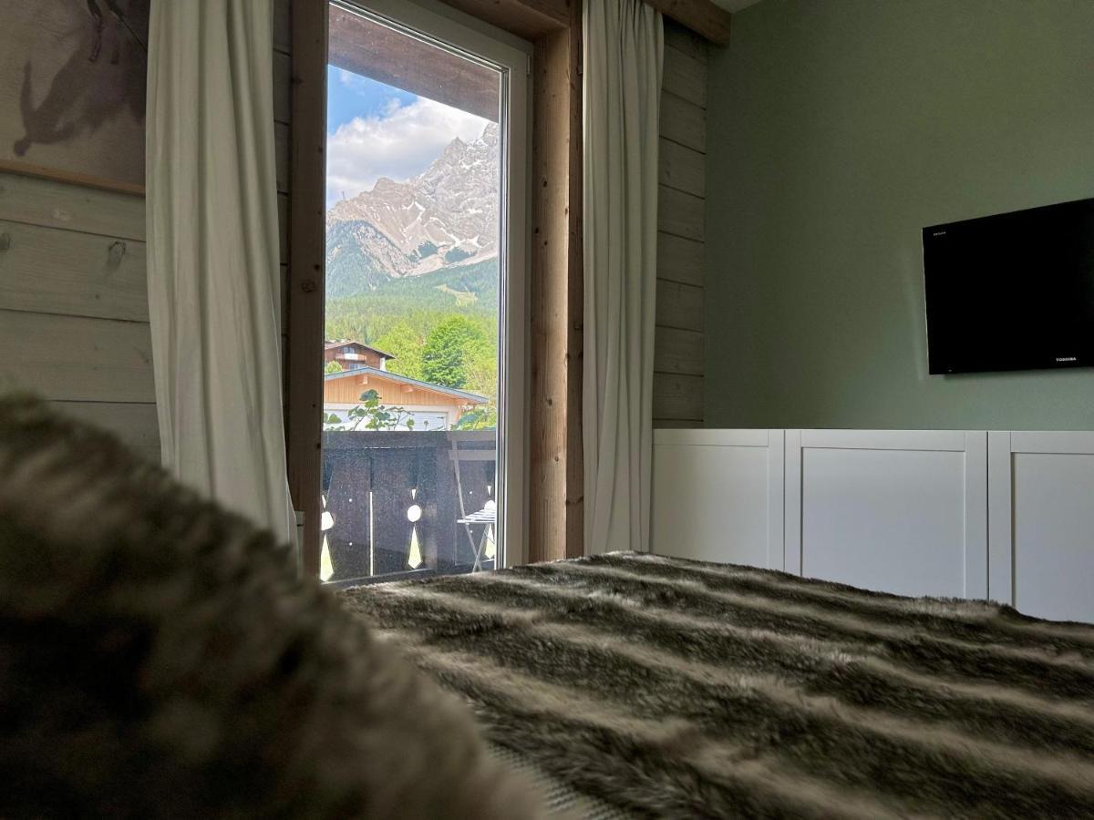 Haus Blaesi Appartement Ehrwald Buitenkant foto
